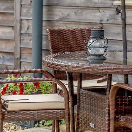 2 Bed In Winchcombe 57828别墅 外观 照片