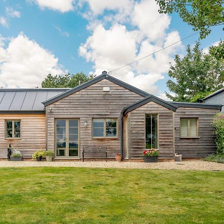 2 Bed In Winchcombe 57828别墅 外观 照片