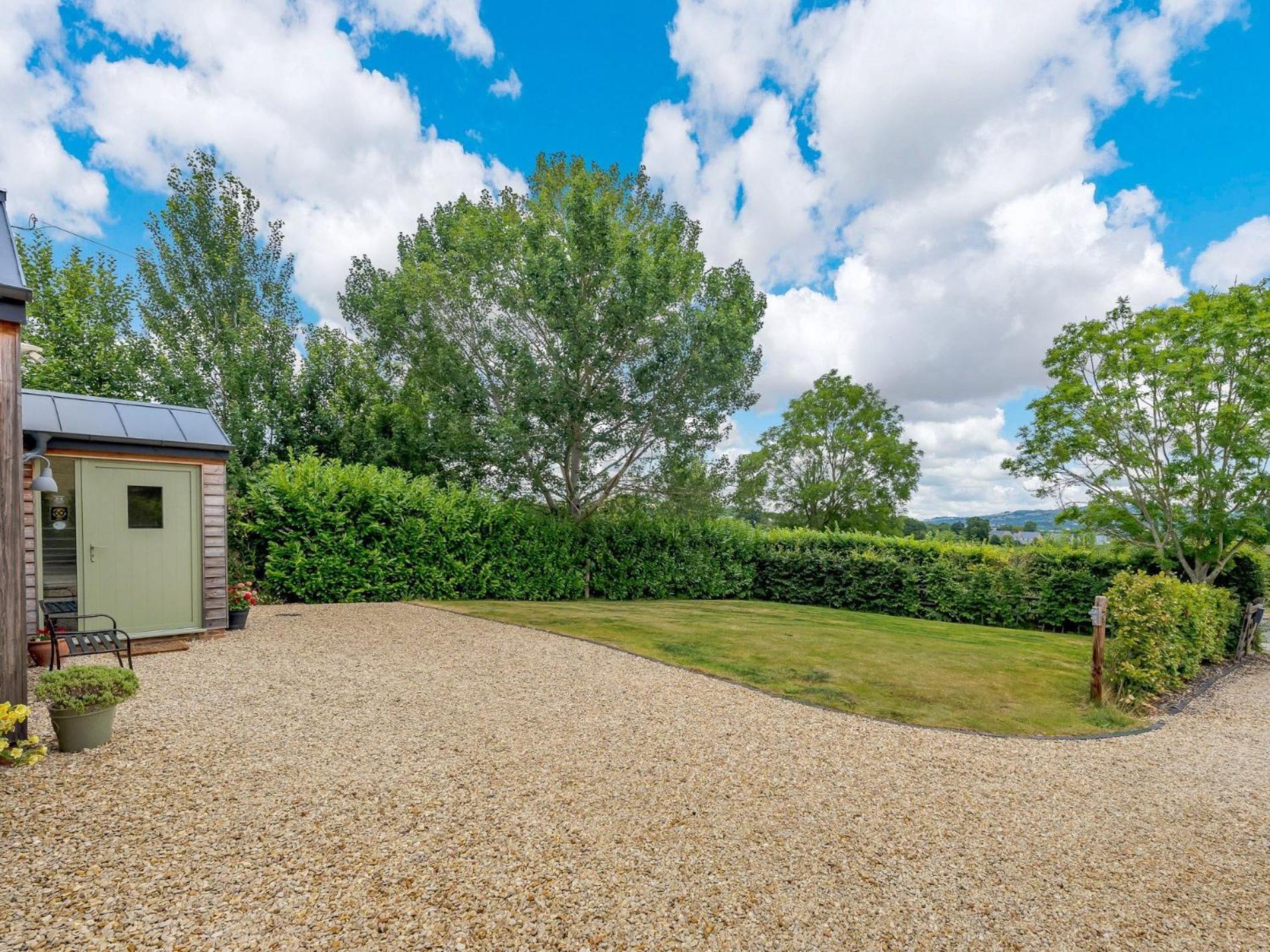 2 Bed In Winchcombe 57828别墅 外观 照片