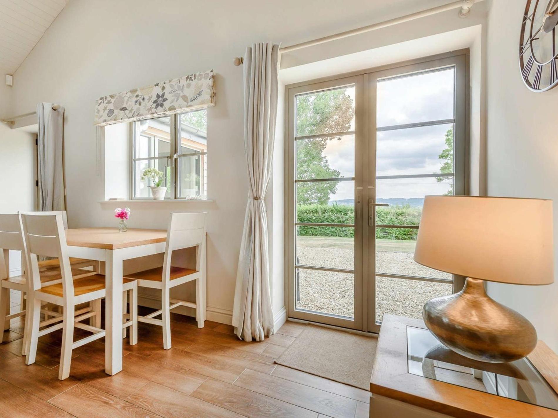 2 Bed In Winchcombe 57828别墅 外观 照片